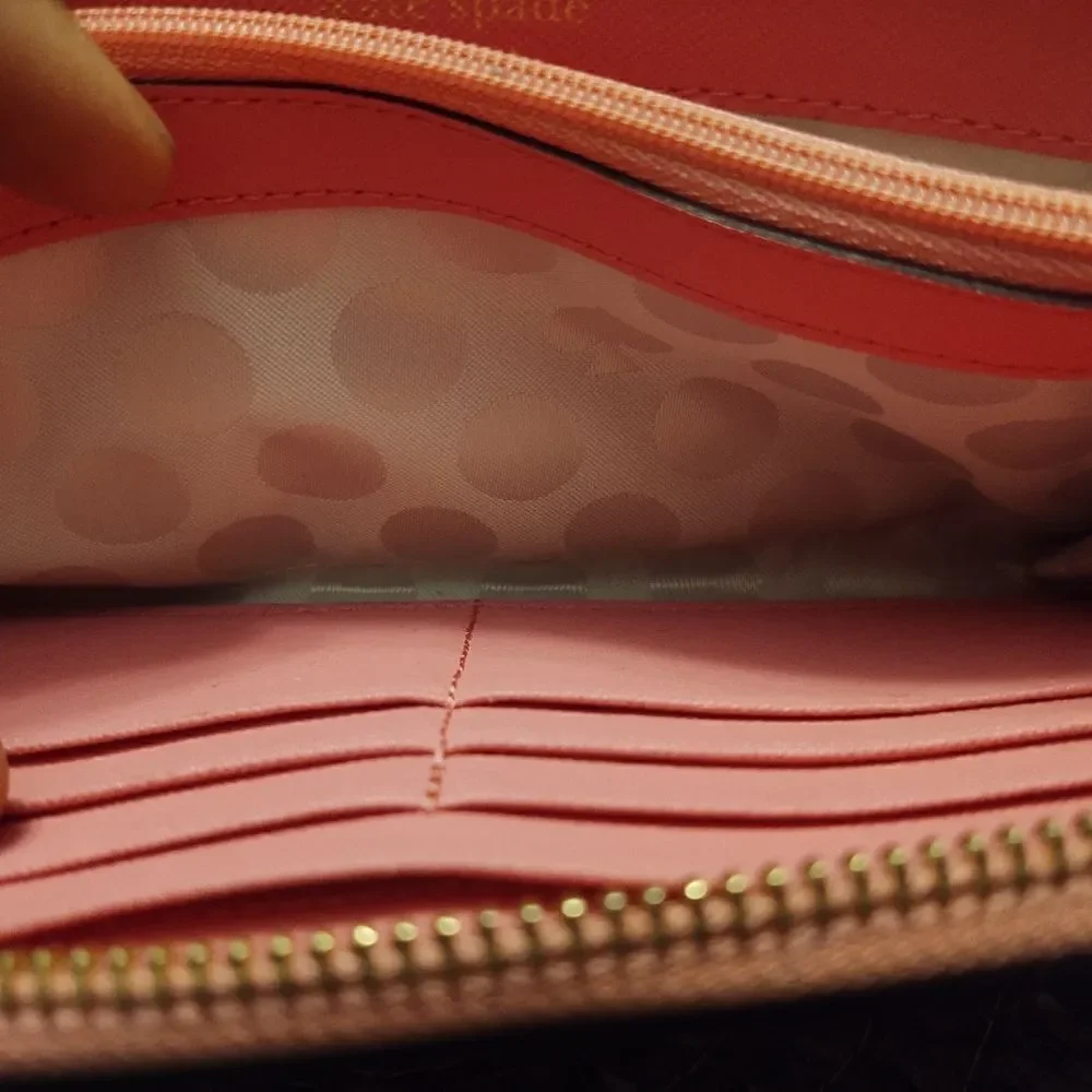 kate spade excellent no